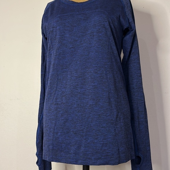Lululemon sz 10 dark blue swiftly tech long sleeve with thumb holes great cond - Picture 7 of 8